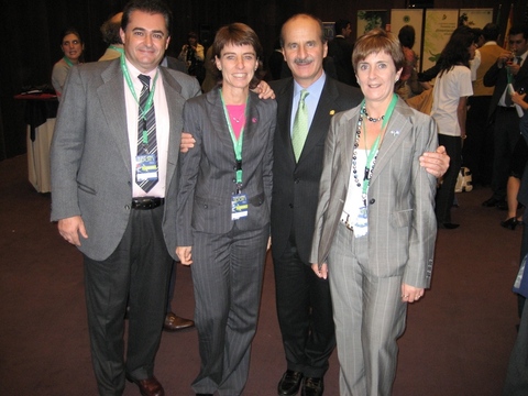 Argazkia: Think Gaurko ordezkaritza  Jose Mara Figueresekin