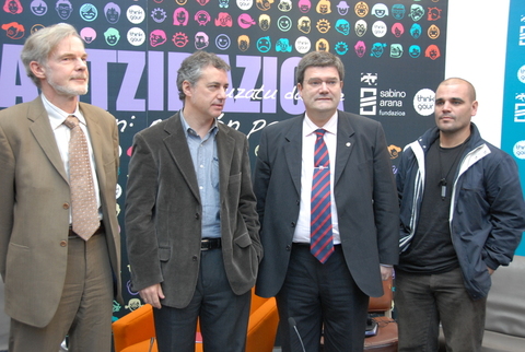 Argazkia: Iigo Urkullu mintegiaren hizlariekin 