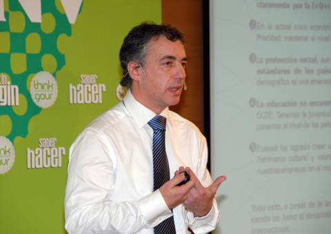 Argazkia: Iigo Urkullu Think Gaur Euskadi 2020 konklusioen aurkezpenean